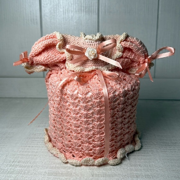 Toilet Paper Vintage Cover Doll Peach Crochet Grandma Cottage Victorian - Picture 1 of 13